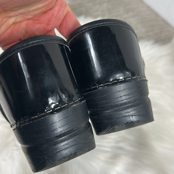 Dansko Black Patent Leather Professional Petrol Clogs 38/8 - Picture 5 of 9